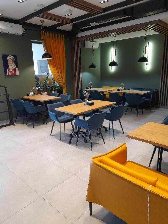 Hotel 78 Cafe Karakoł Zewnętrze zdjęcie