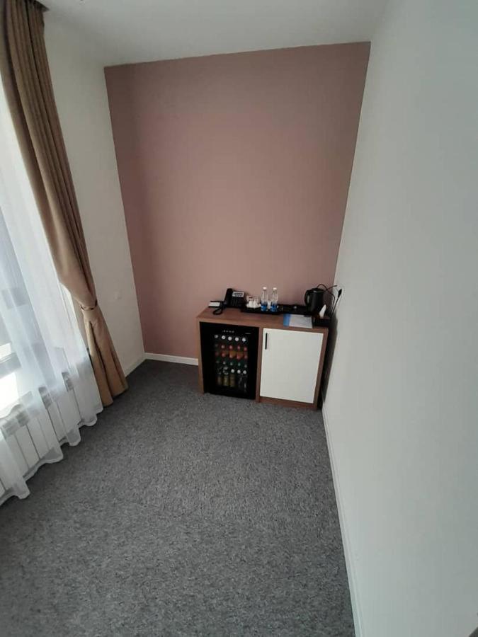 Hotel 78 Cafe Karakoł Zewnętrze zdjęcie